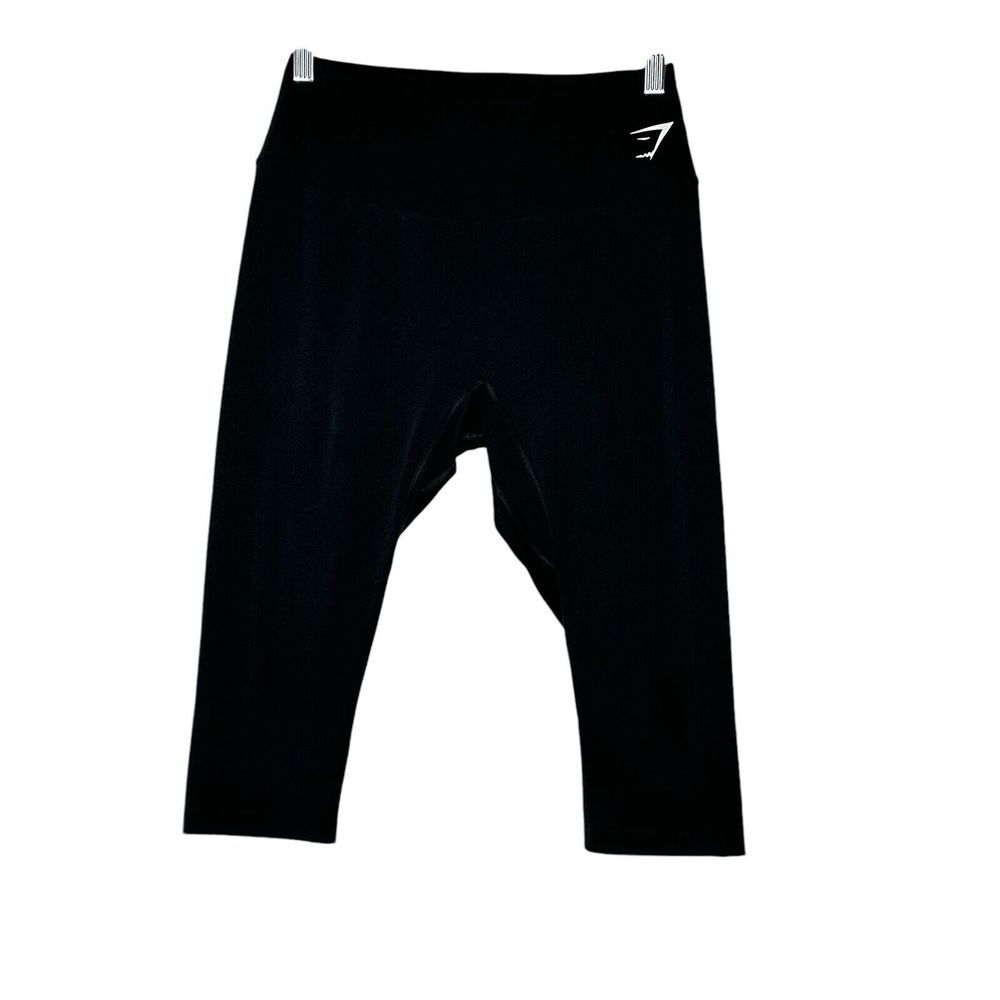 Gymshark Leggings Women‎ Medium Capri Black Training Gym Athleisure Outdoor